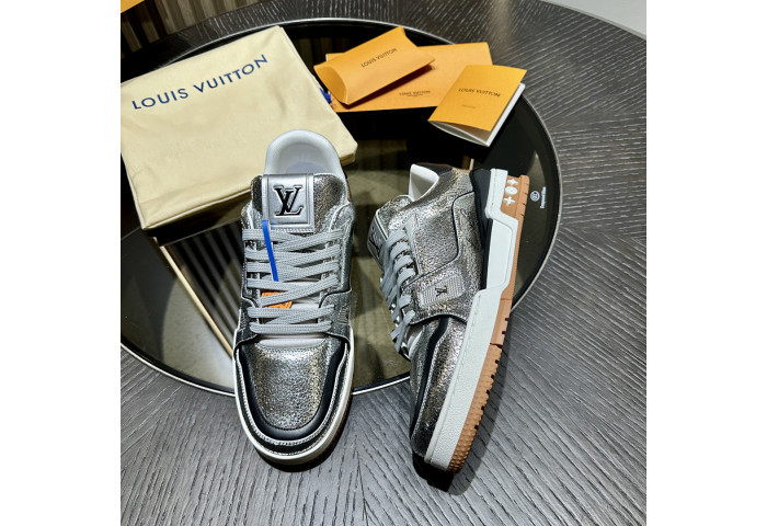 LOVT SNEAKER lv-540