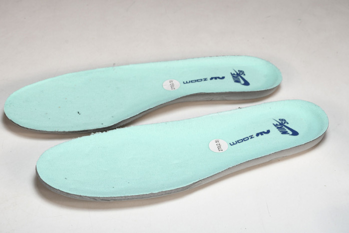 nike sb dunk low “noise aqua” dv5429-800