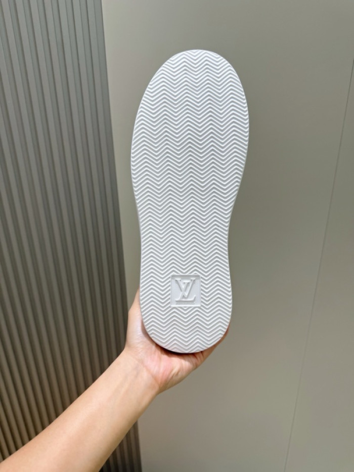 LOVT SNEAKER lv-475