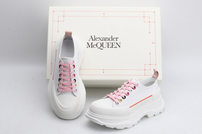 alex mcqu sneakers 112622
