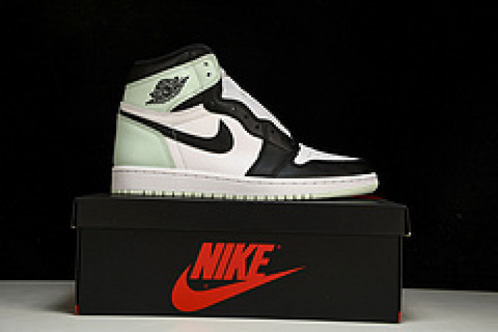air jordan 1 retro high og nrg "igloo" 861428-100