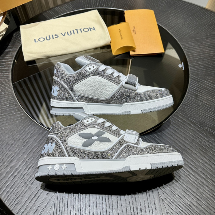LOVT SNEAKER lv-244