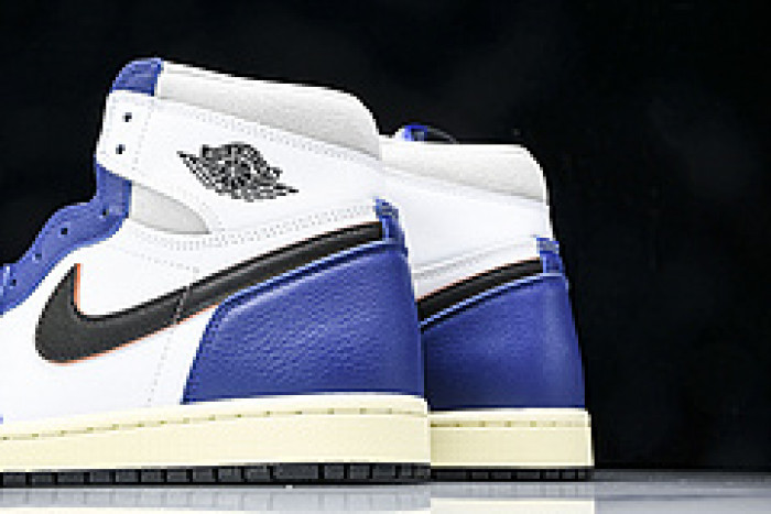 Air Jordan 1 High OG Rare Air “Deep Royal Blue” DZ5485-100