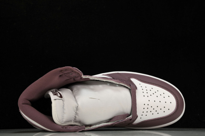jordan 1 high og “mauve” dz5485-105