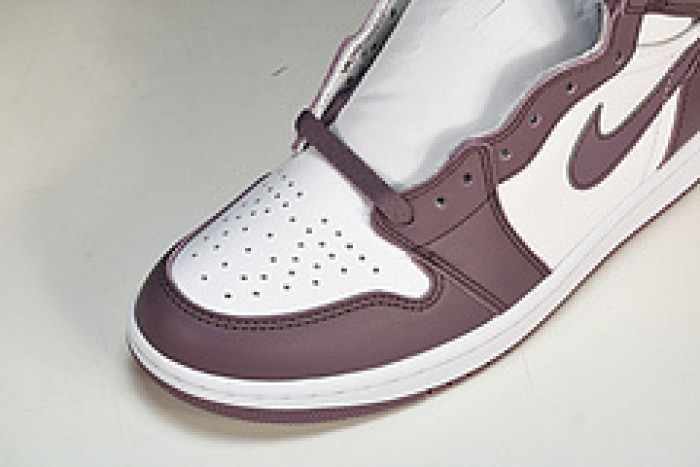 jordan 1 high og “mauve” dz5485-105