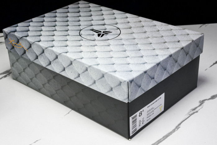 Zoom Kobe 6 PE2023-100