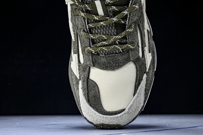 OF BE RIGHT BACK SNEAKERS OB32