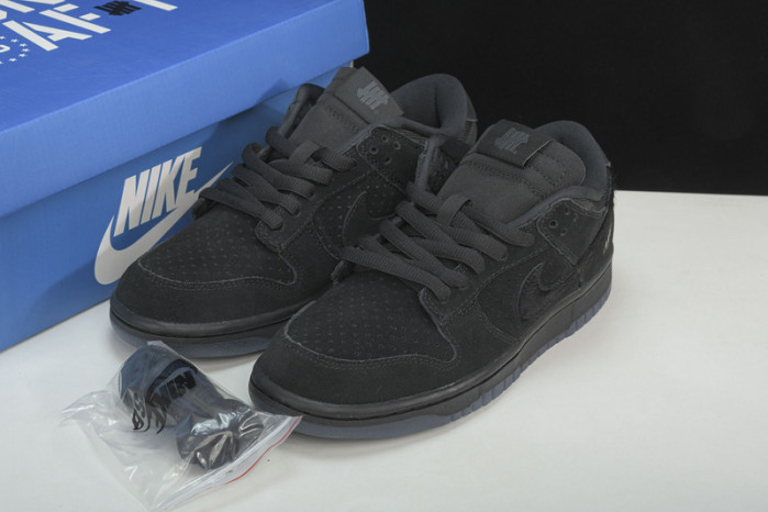 undefeated x nike dunk low do9329-001