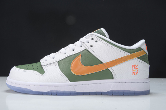 nike dunk low ny vs. ny dn2489-300