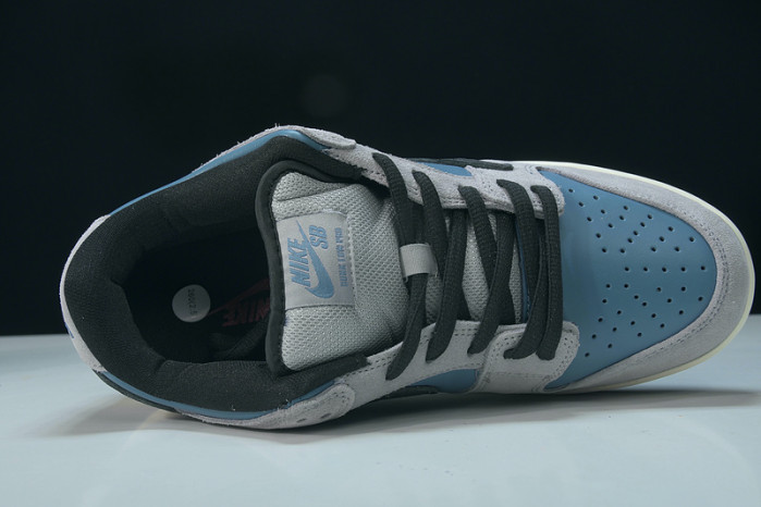 nike dunk low cu1726-400