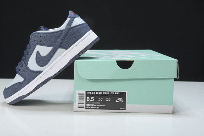 nike sb dunk low binary blue 854866-444