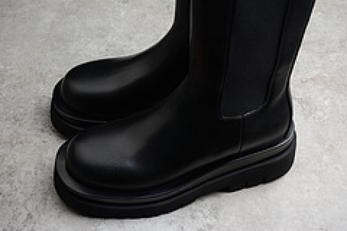 bo*te*ga Ve*ne*ta boots