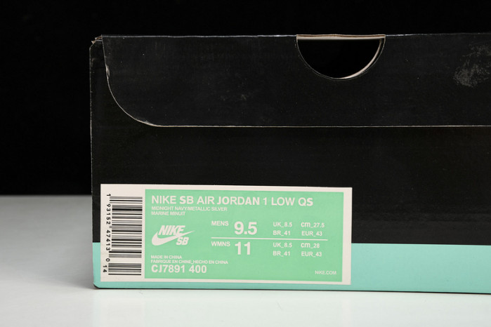jordan 1 low sb midnight navy cj7891 400