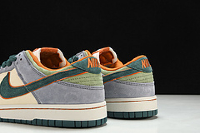 oT0mo katsuhiro x nk sb dunk low "steamboy ost lf0039-017