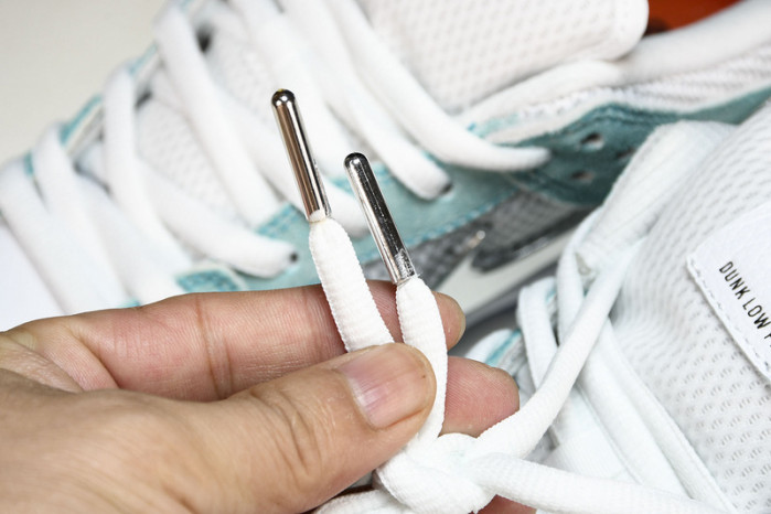 nike sb dunk low april skateboards fd2562-400