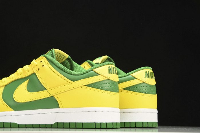 nike dunk low “reverse brazil” dv0833-300