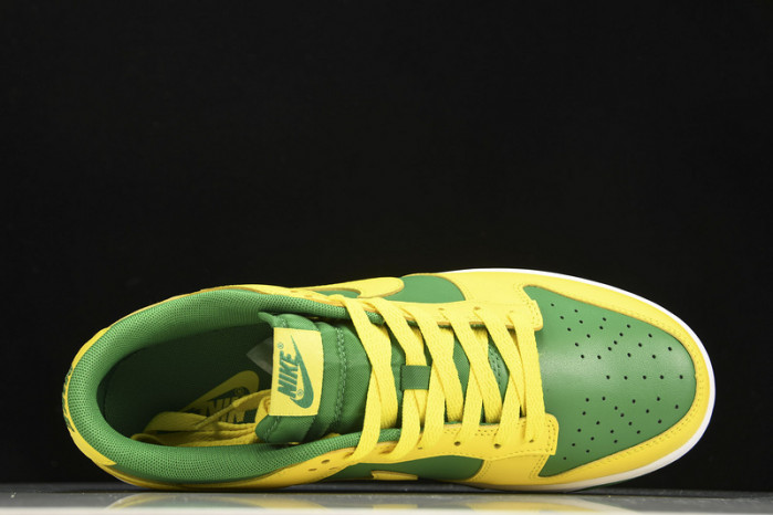 nike dunk low “reverse brazil” dv0833-300