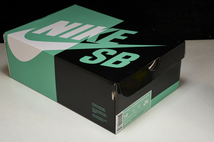 nike sb dunk low de la soul 789841-332