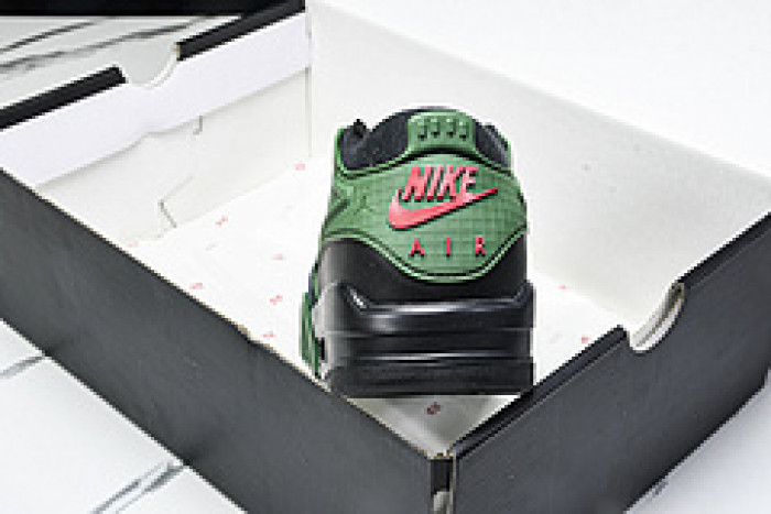 Air Jordan 4 RM “Gorge Green” FQ7939-003