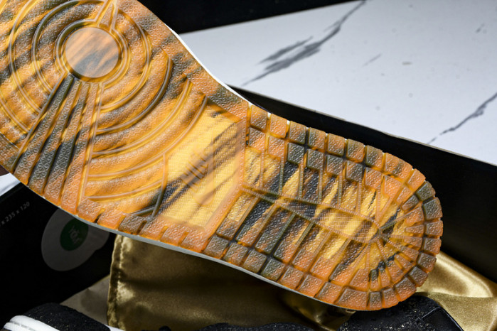 Air Jordan 1 High OG “Xuanwu” IB3165-091