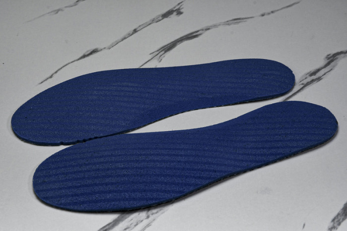 nike kobe 4 protro white black del sol av6339-101