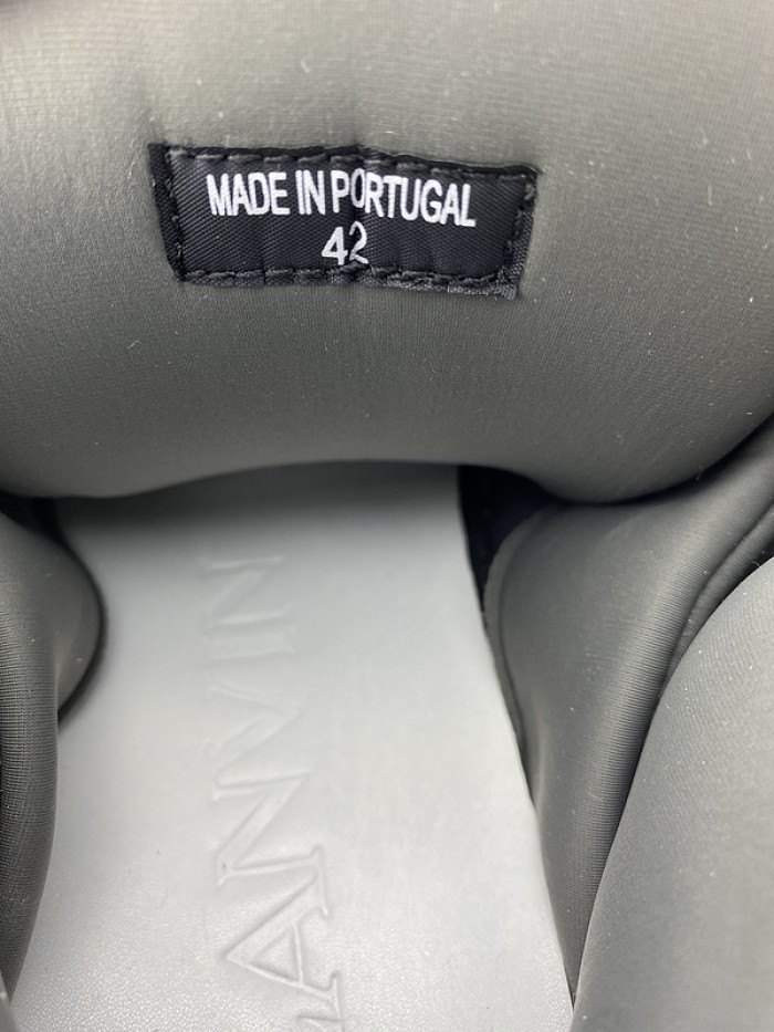 Lanu1n curb sneaker 111210