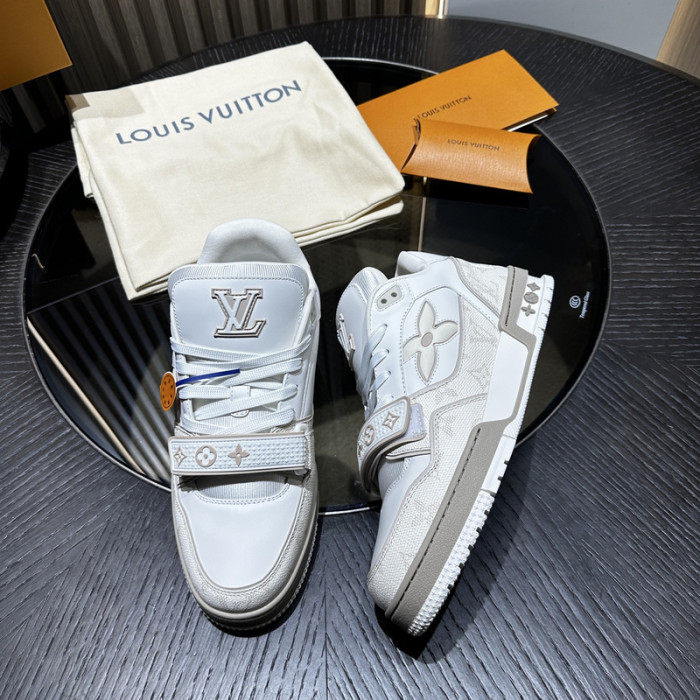 LOVT SNEAKER lv-345