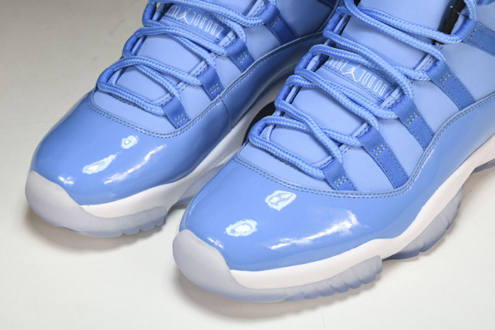 jordan 11 ultimate gift of flight 717602-900