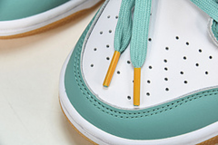 nike dunk low white turquoise dv2190-100