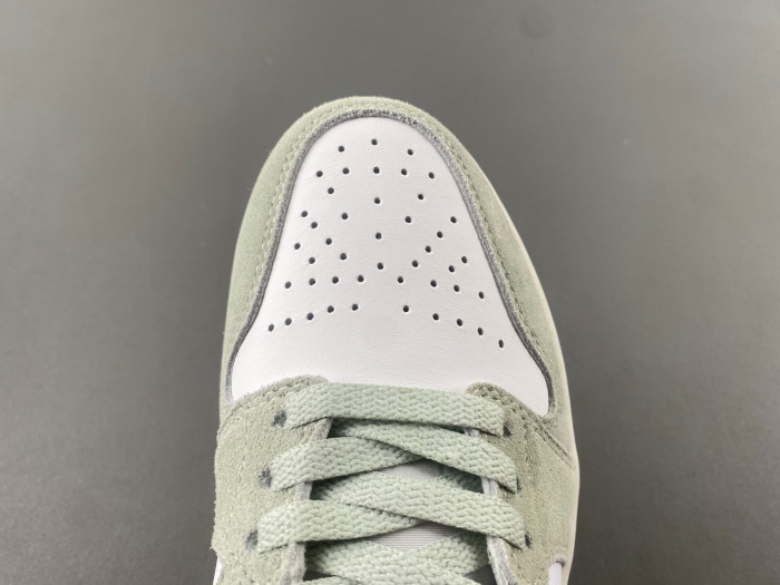 air jordan 1 low “light green” fn5214-131