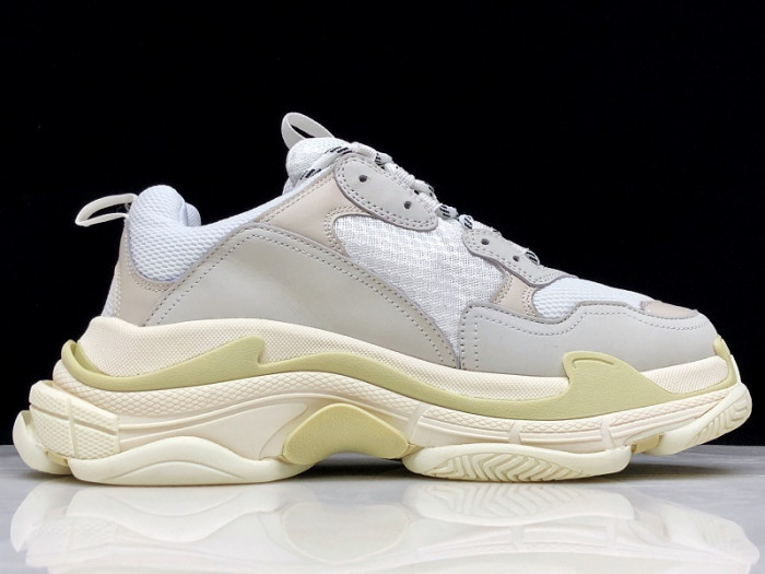 bl 17fw triple s sneaker dad shoe cream h903p018