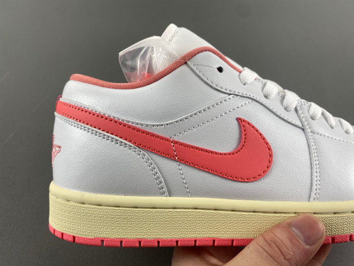 AIR JORDAN 1 Low DC0774-109