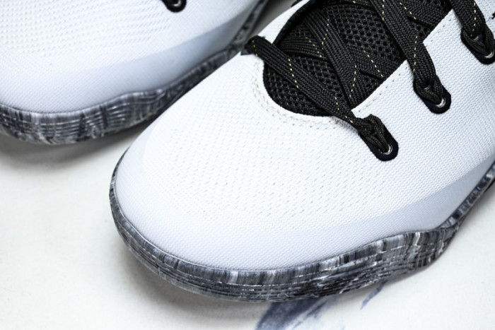 Nike Kobe 9 EM Low Protro Mambacita FZ7333-002