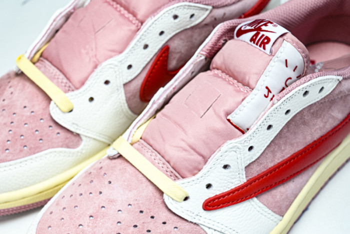 Travis Scott Air Jordan 1 Low OG SP DM7866-100