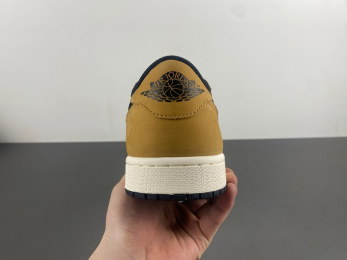 Jordan 1 Low OG Rookie of the Year CZ0790-107