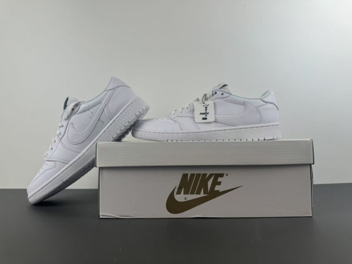 Travis Scott x Air Jordan 1 Low TD1228-111