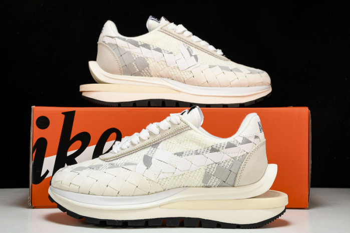 sacai x nk woven“white” dr5209-100