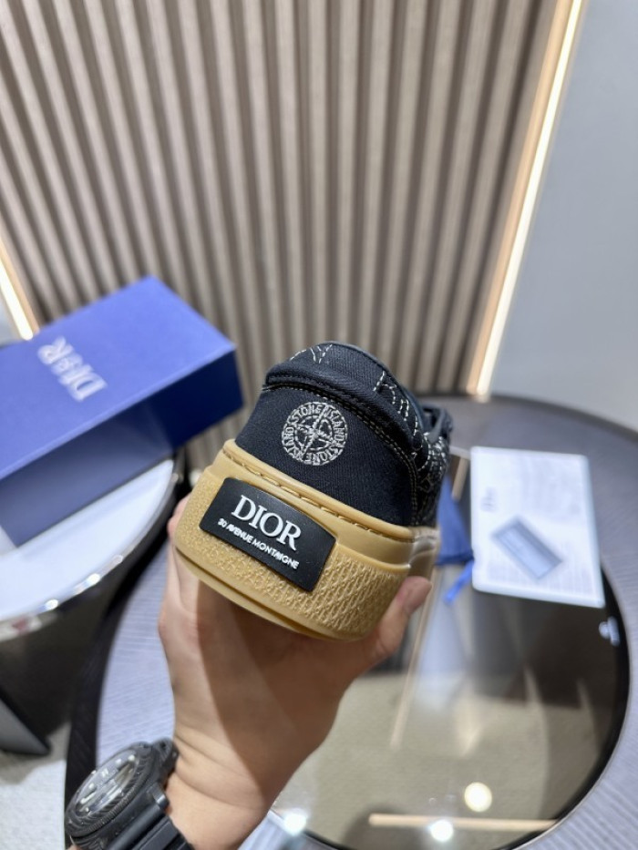 DR B33 LOW-TOP SNEAKERS DR-114