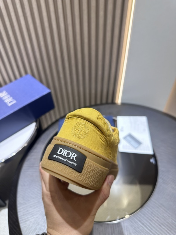 DR B33 LOW-TOP SNEAKERS DR-117