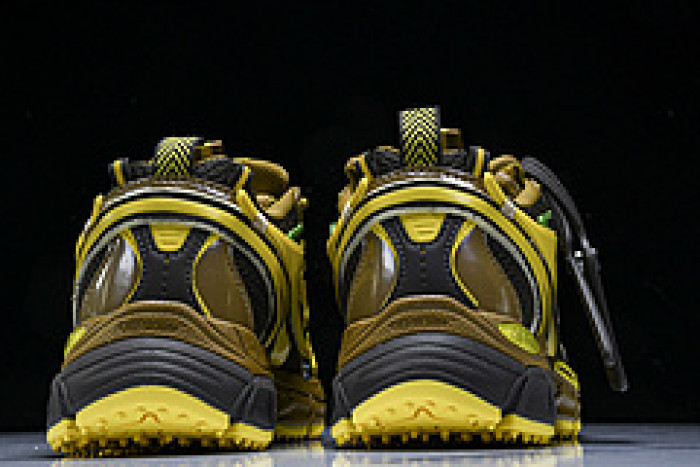 of be right back sneakers ob2