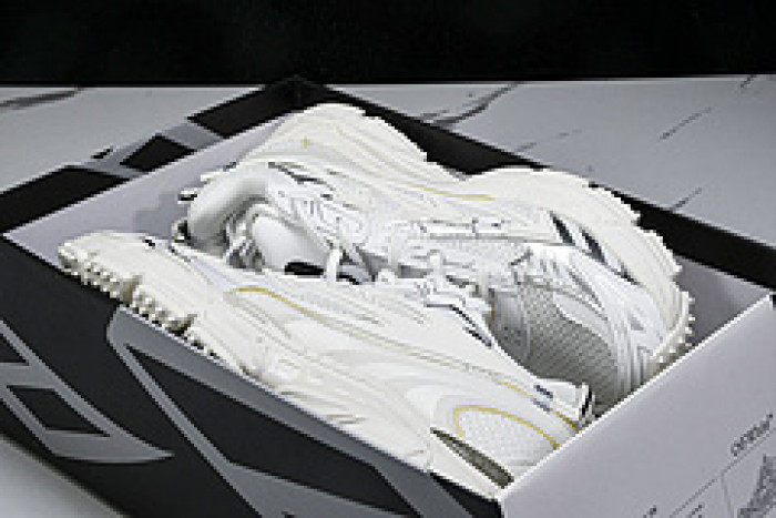 of be right back sneakers ob3