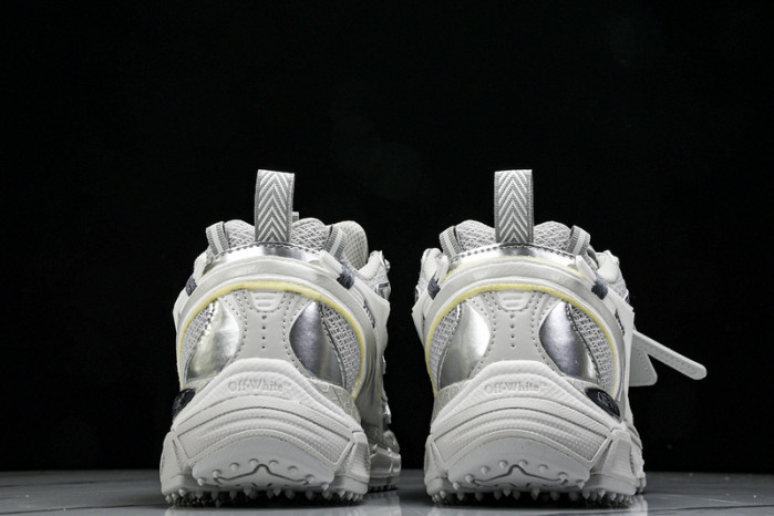 of be right back sneakers ob4