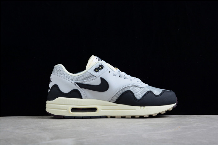 patta x nike air max 1 black white grey dh1348-002 patta x nike air max 1 black white grey dh1348-002